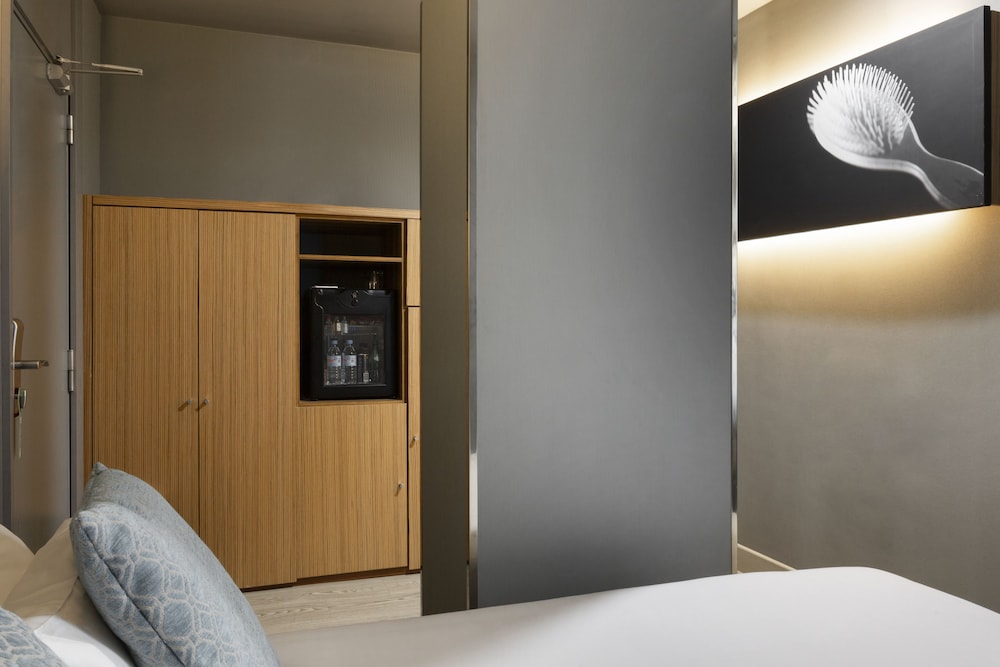 Basic Double Room