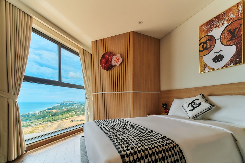 Family Studio, Ocean View