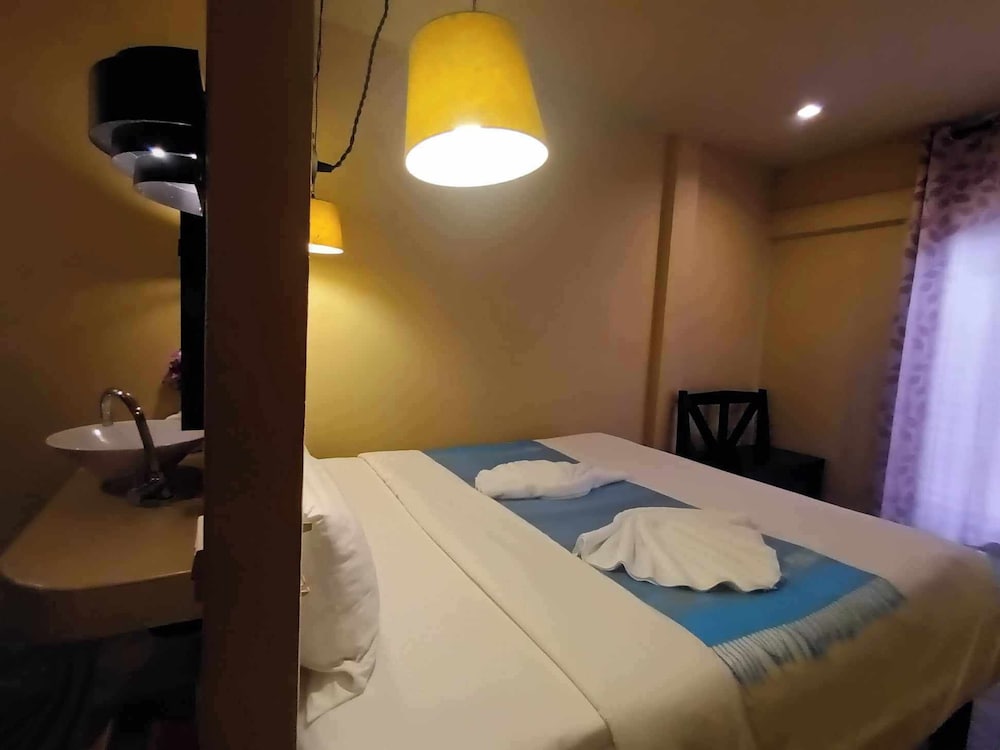 Deluxe Double Room, Pool View - Photo 1