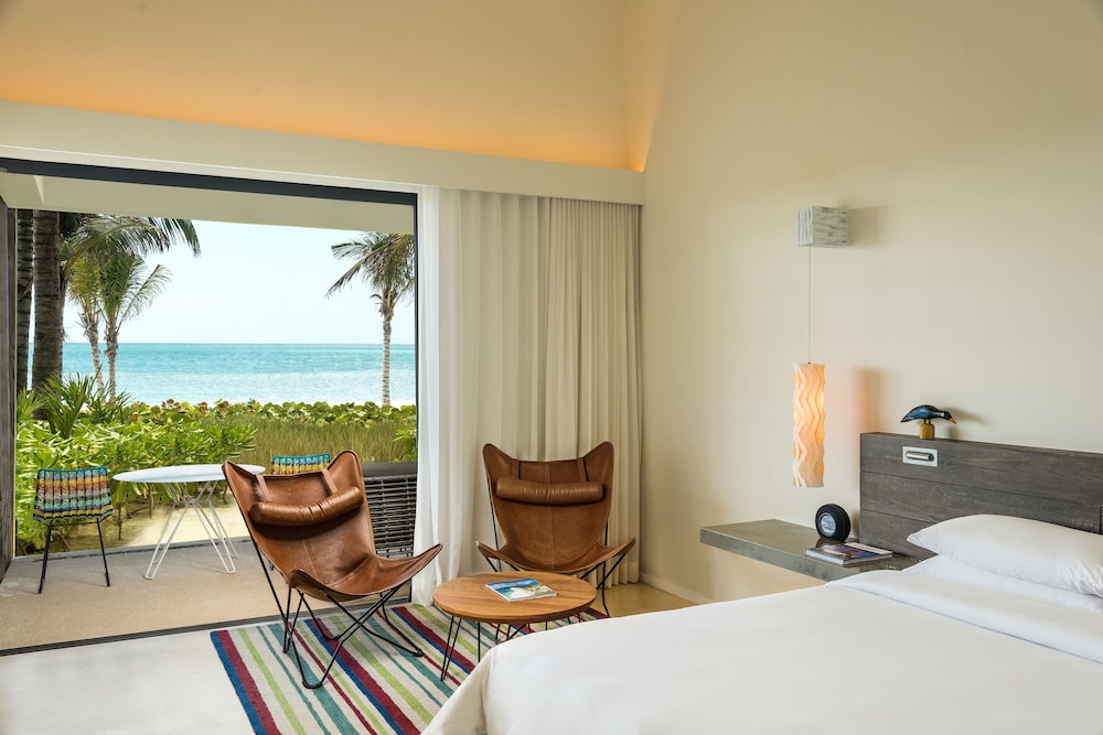 Beach Front Suite photo 1