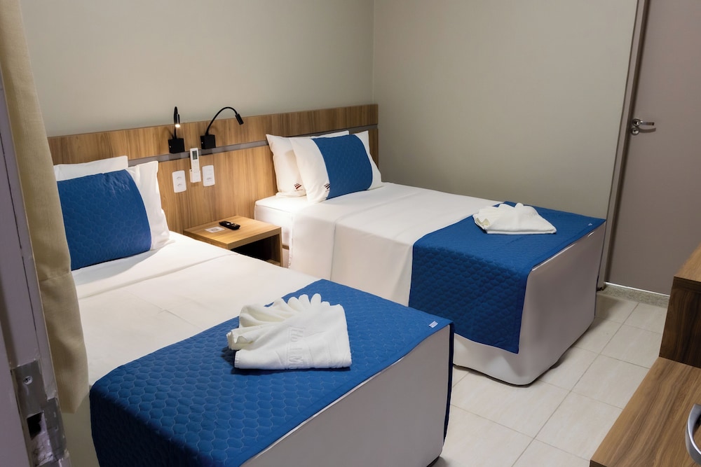 Standard Twin Room photo 1