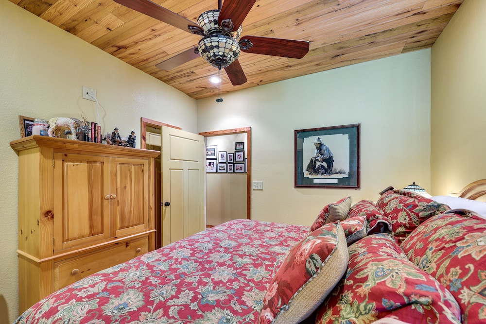 House (4 Bedrooms) photo 2