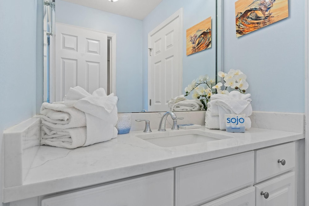 Condo, Multiple Beds (Lighthouse 918) photo 2