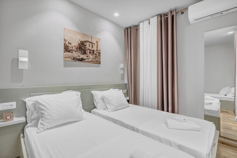 Comfort Triple Room, 3 Twin Beds, Garden View photo 3