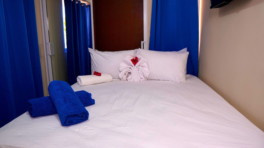 Double Room - Photo 2
