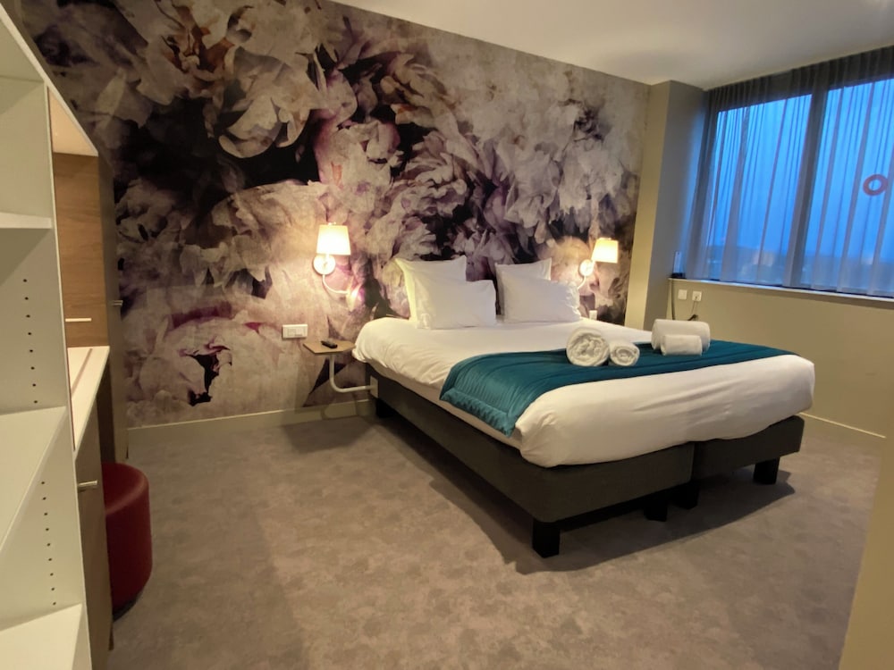 Deluxe Double or Twin Room - Photo 3