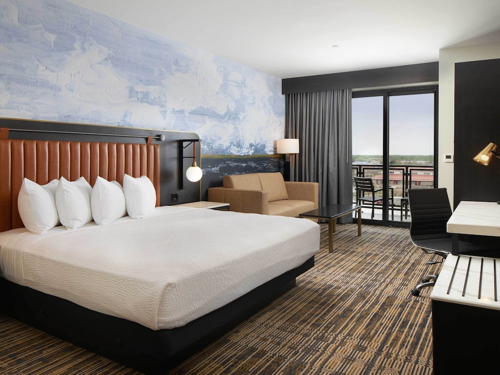 Grand Room (Grandview King)