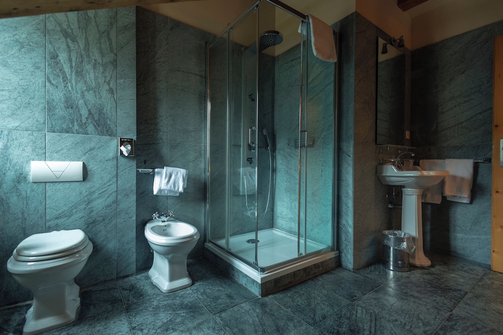 Junior Suite - Photo 8