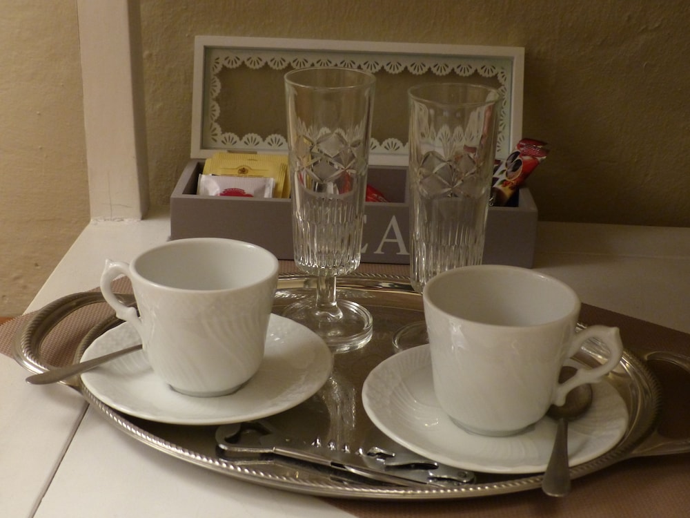 Deluxe Double Room, 1 Queen Bed, Non Smoking photo 2
