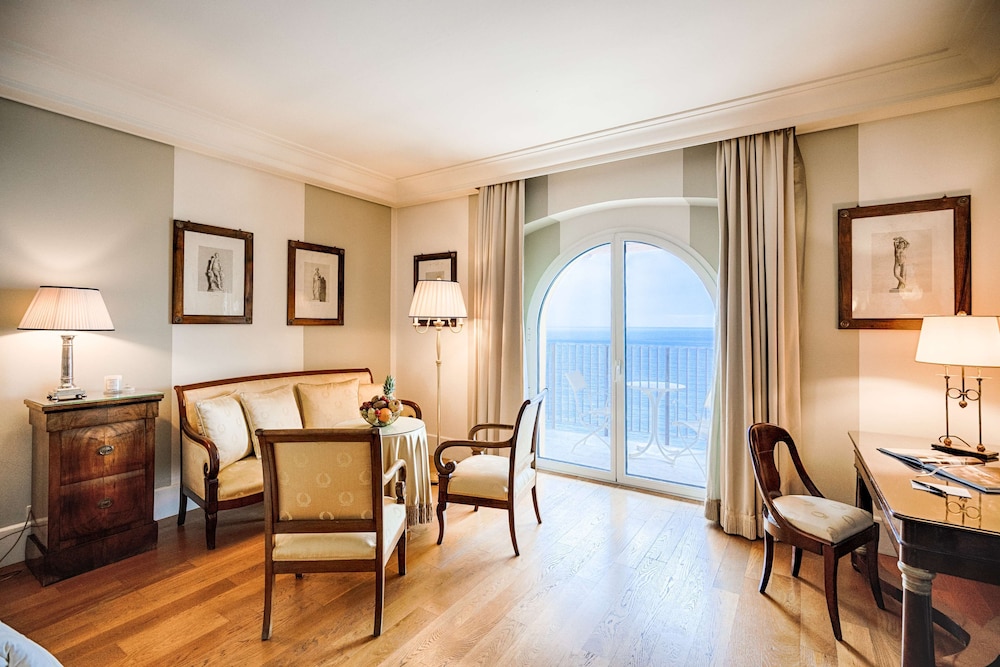Classic Suite, Balcony, Sea View - Photo 10