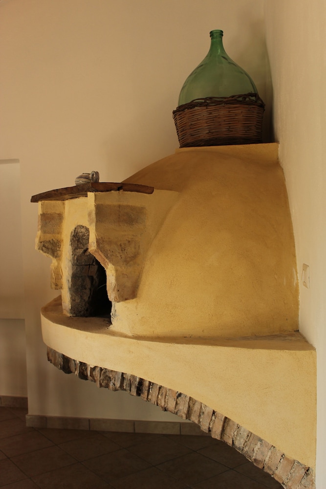 Traditional Apartment, Non Smoking, Garden Area photo 2