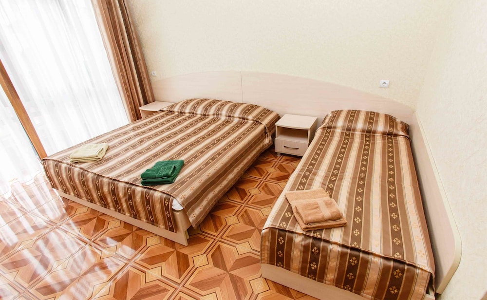 Standard Triple Room photo 3
