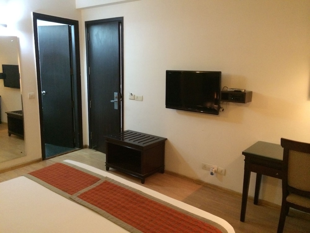 Premium Single Room