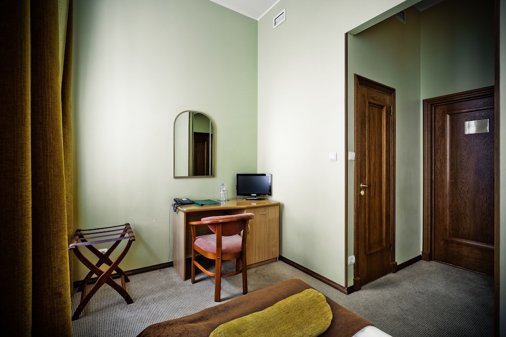 Standard Single Room photo 3