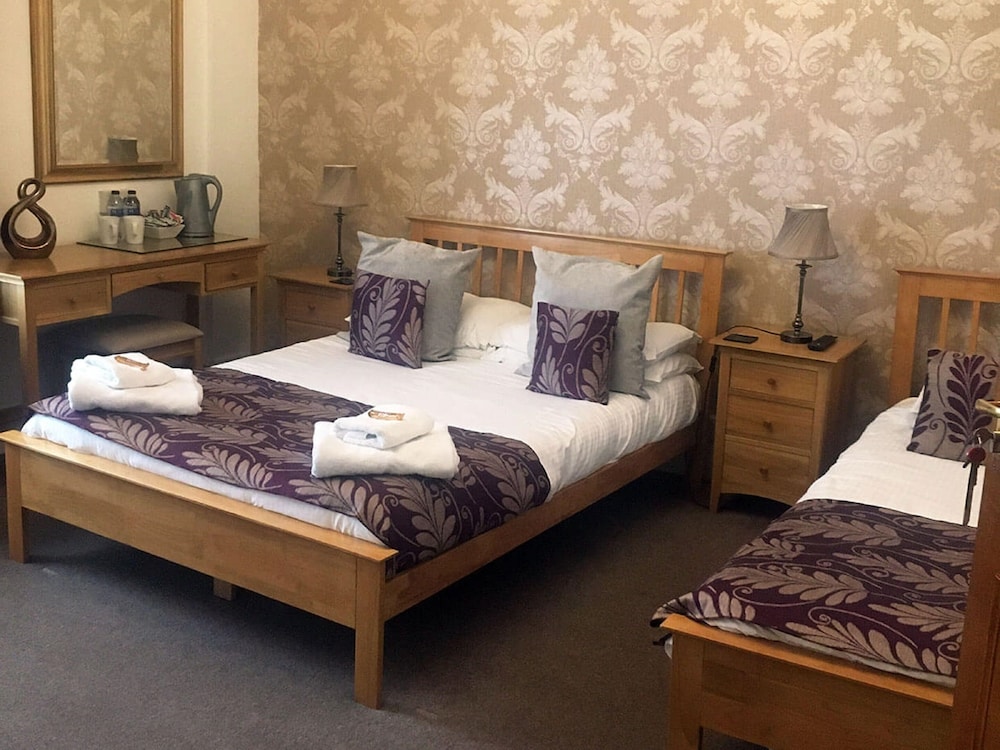 Deluxe Twin Room photo 2