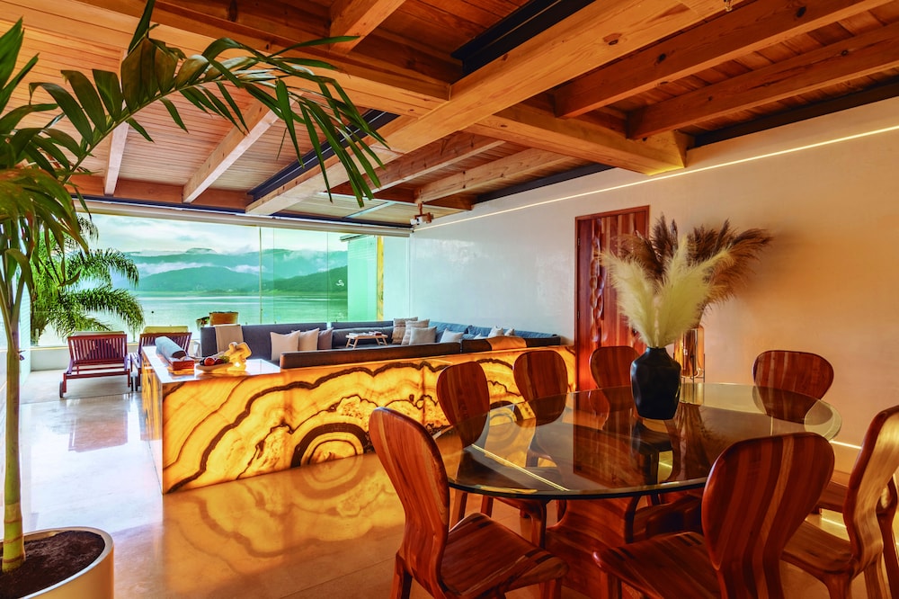 Two Bedroom Family Villa photo 3
