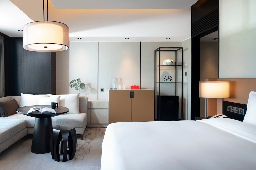 Club Room, River View (Premier ) photo 3