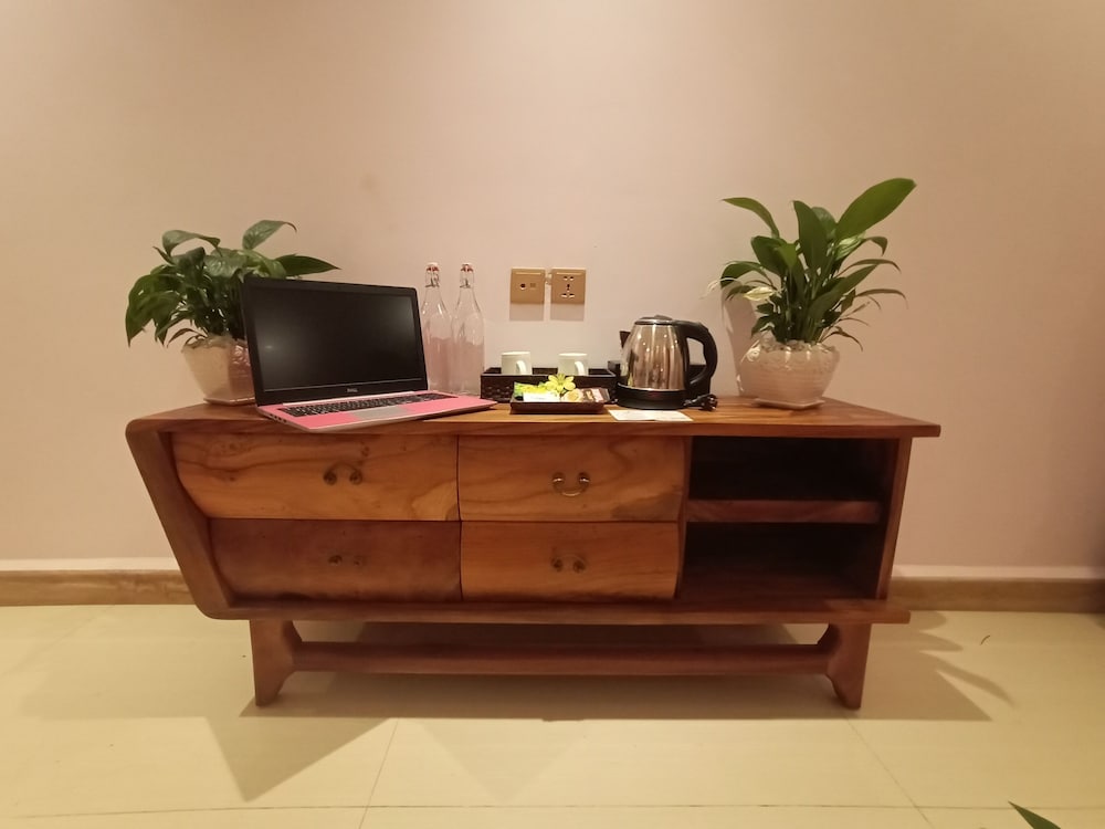 Deluxe Suite - Photo 3