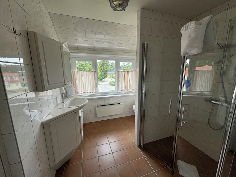 Deluxe Double Room, Lake View photo 3
