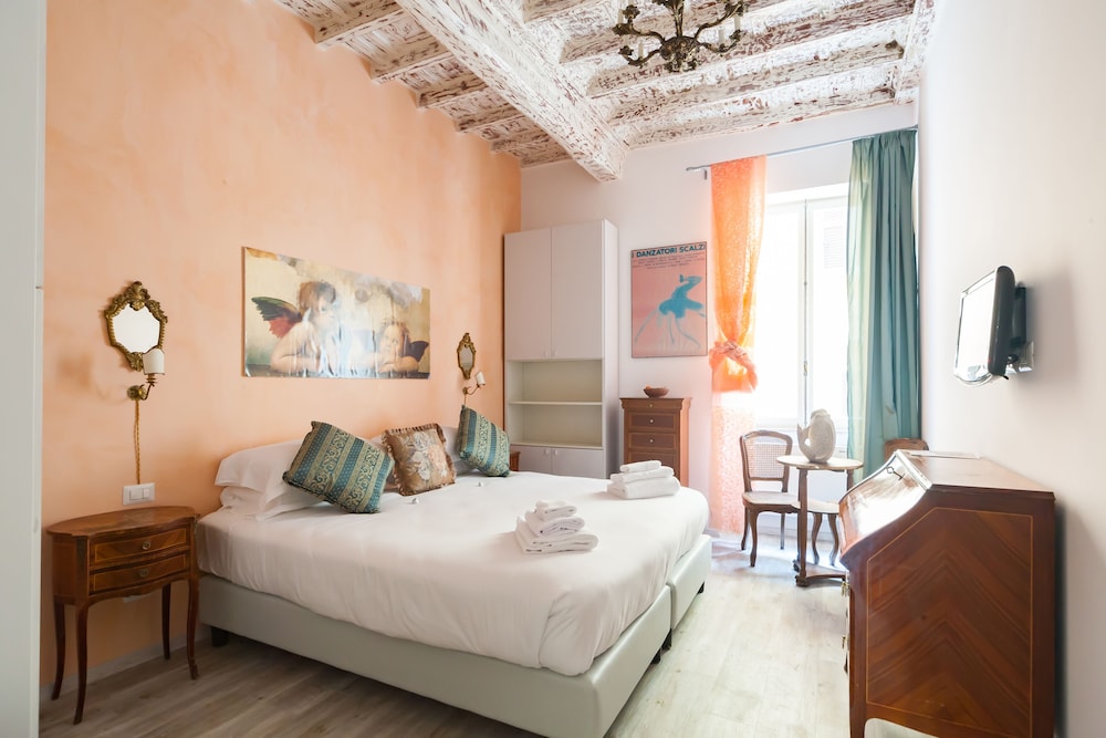 Classic Double or Twin Room