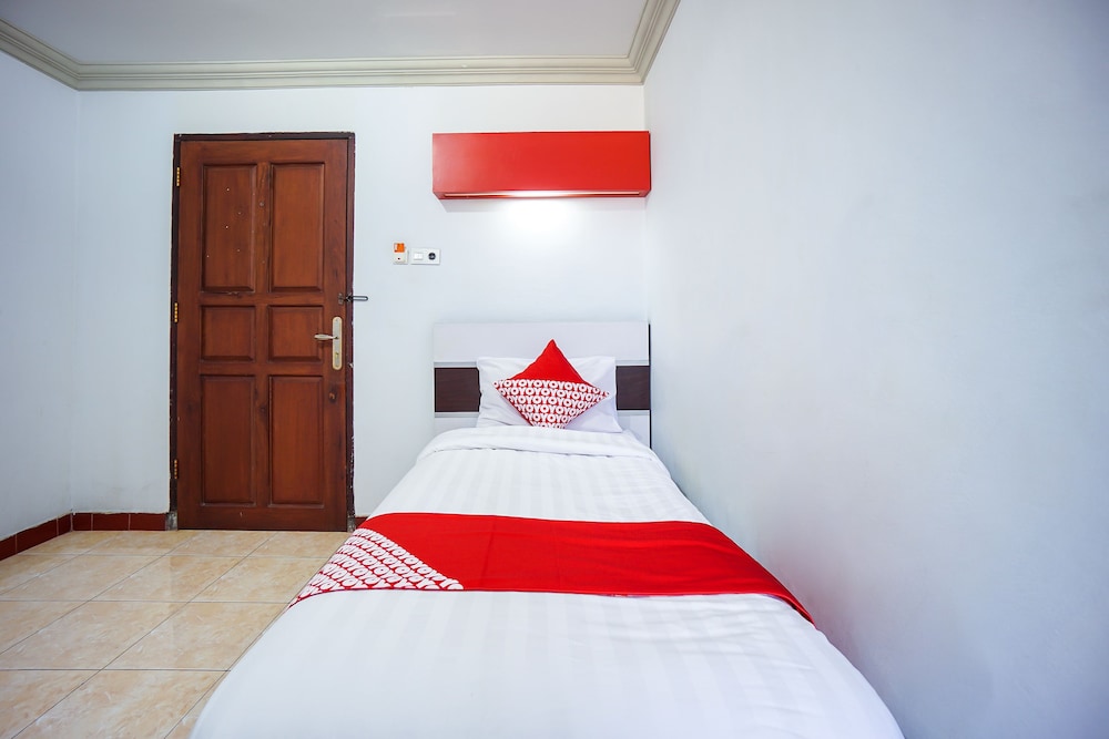 Standard Single Room photo 2