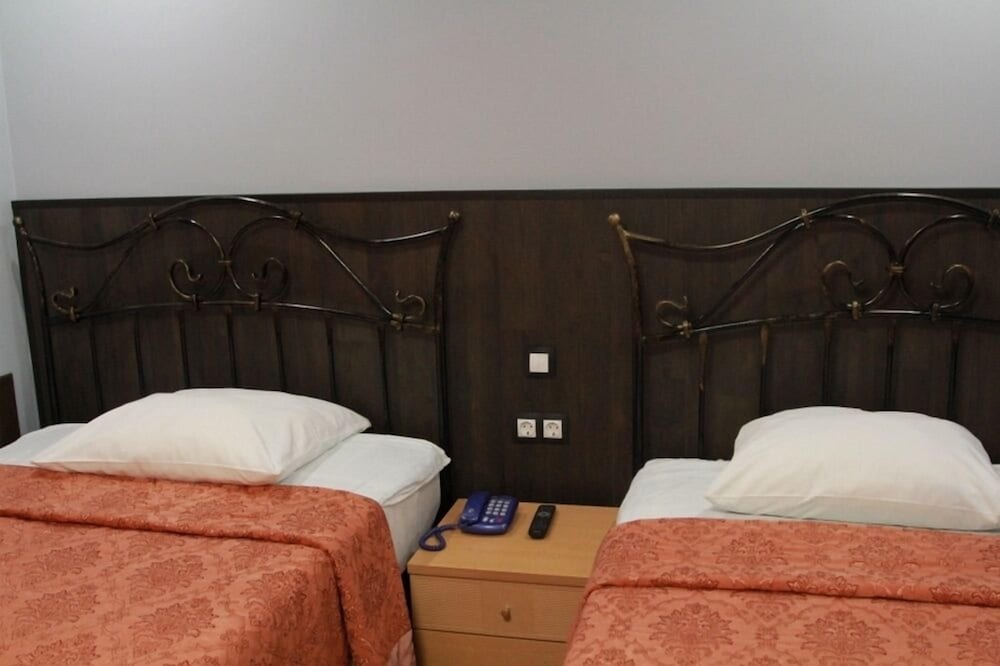 Standard Twin Room, 2 Twin Beds photo 1