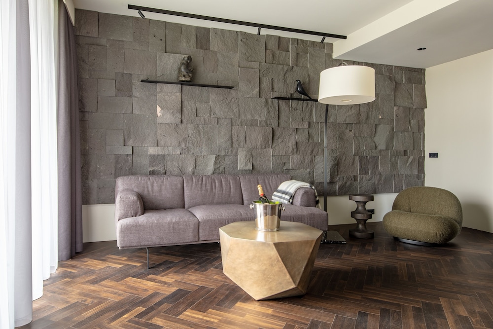 Junior Suite, Balcony photo 3