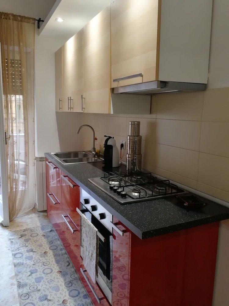 City Double Room, 1 Bedroom, Shared Bathroom