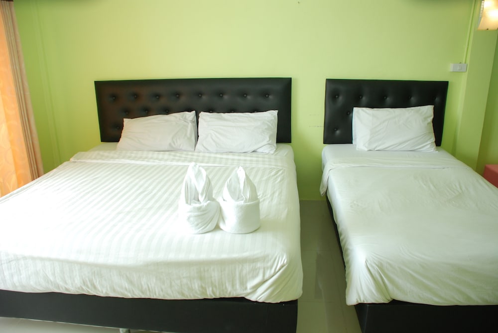 Standard Double Room photo 3
