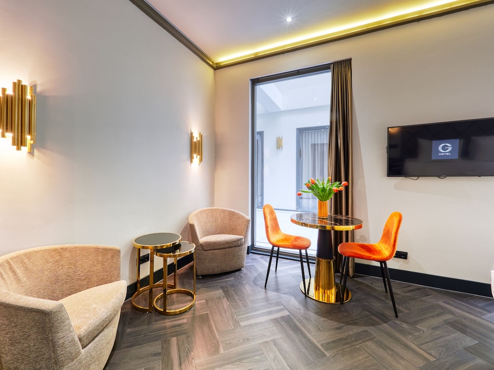 Large Standard Room -