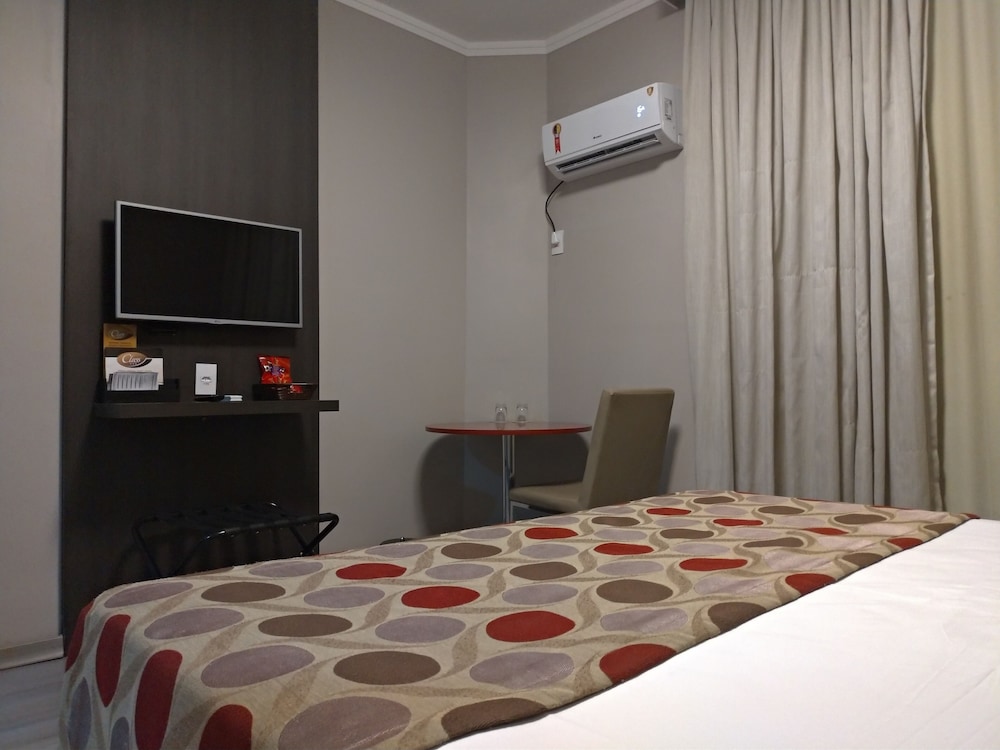 Double Room (Class com Ar Condicionado)