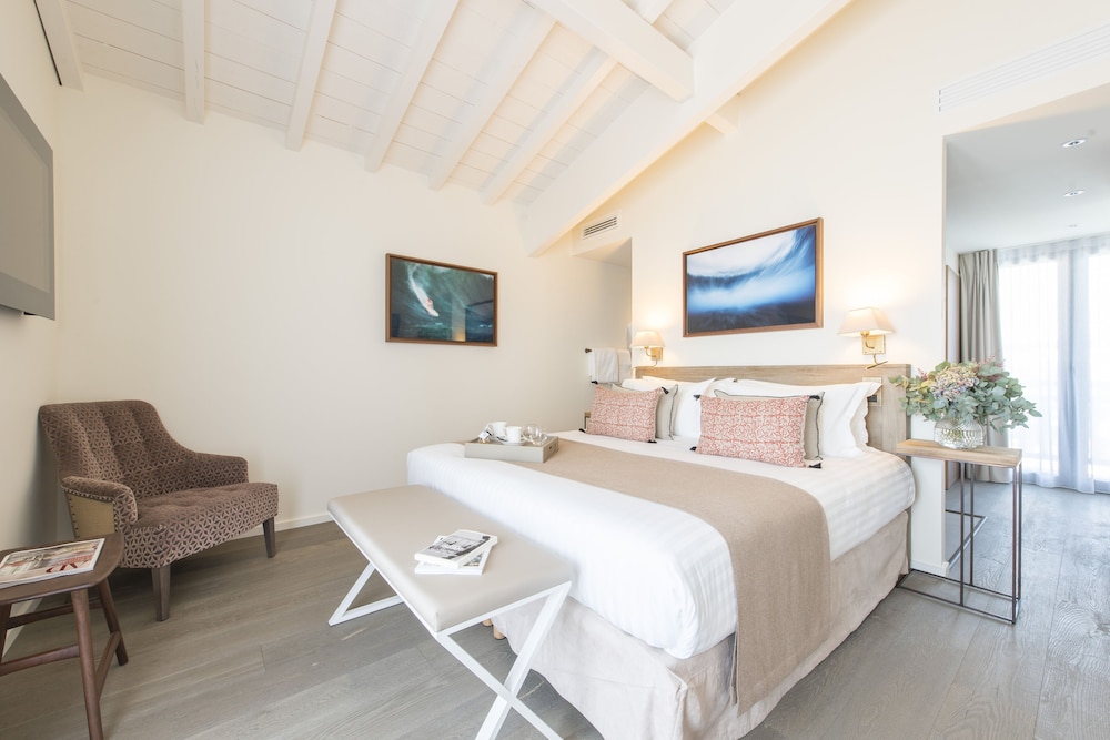 Double Room (Surf) - Photo 3