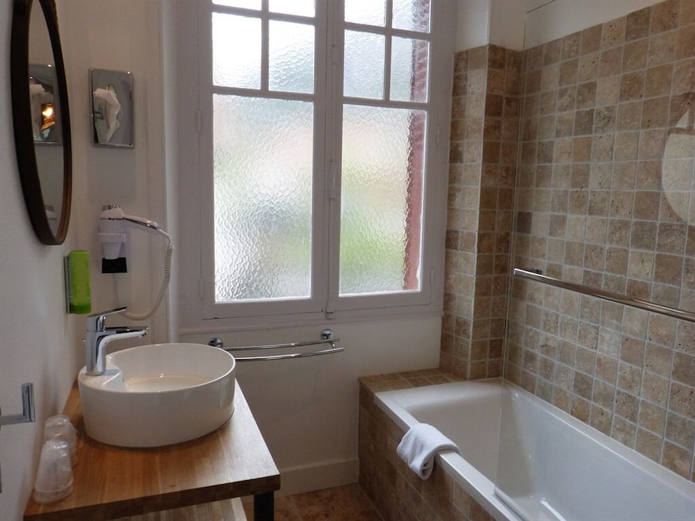 Superior Quadruple Room, Ensuite (Vue rivière) photo 2