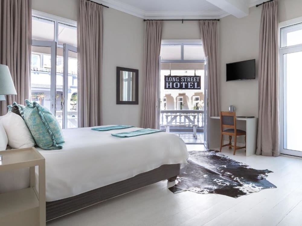 Deluxe Room, Balcony photo 1