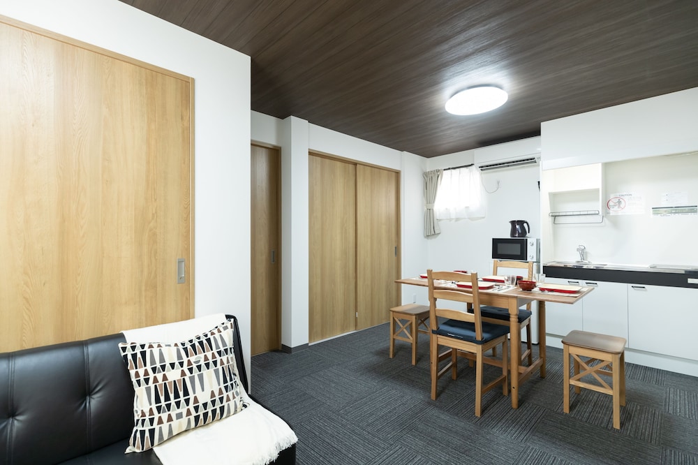 Standard Double Room (101)