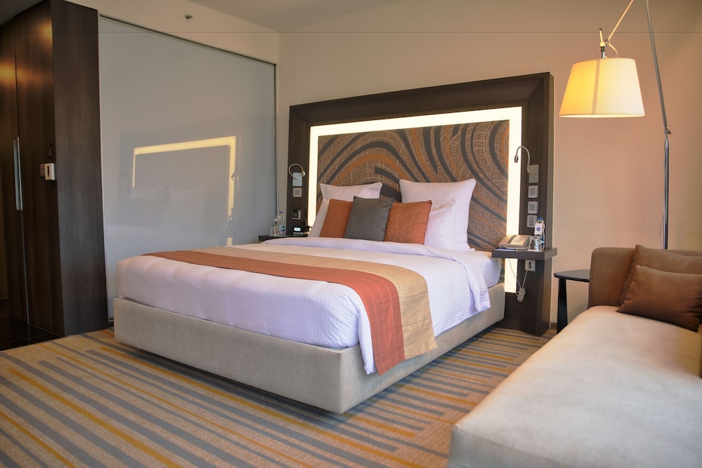 Superior Room, 1 King Bed