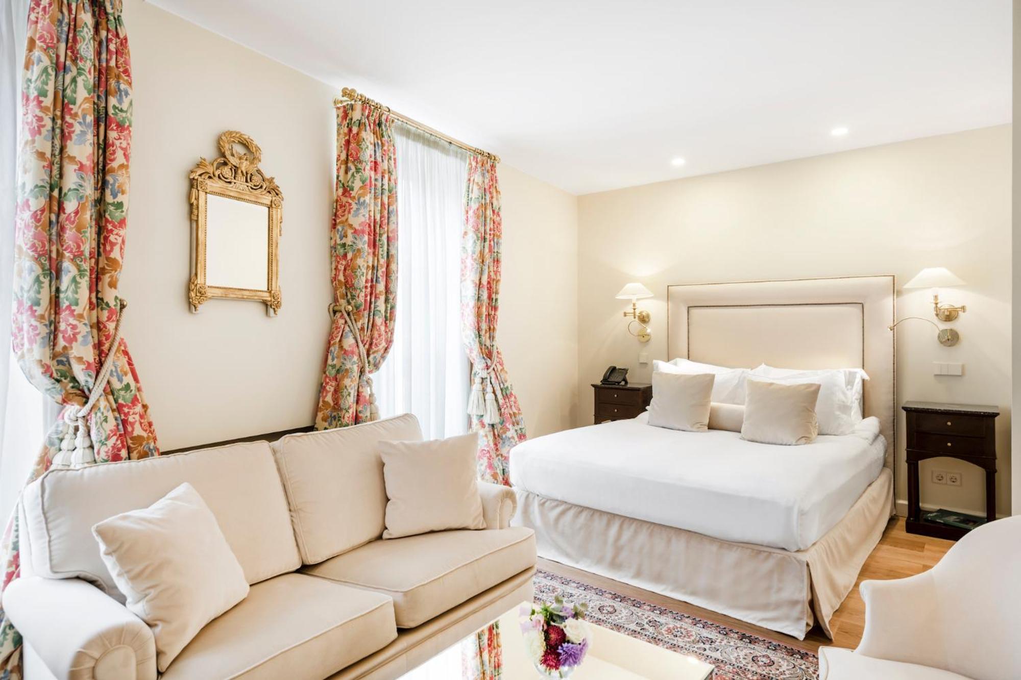 Business Room with Spa Access