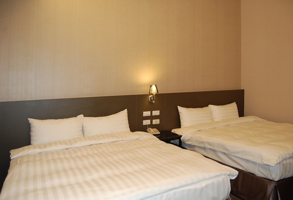 Elite Quadruple Room photo 3