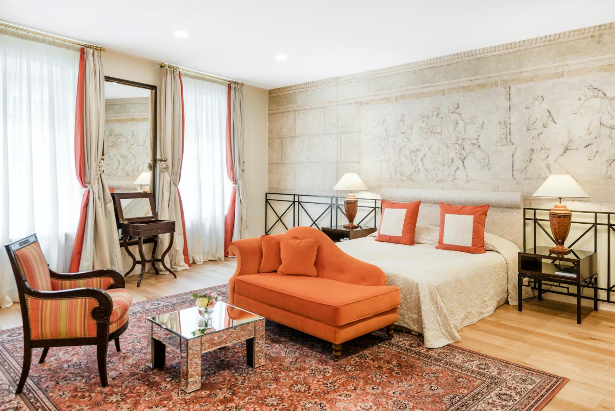 Deluxe Suite with Spa Access