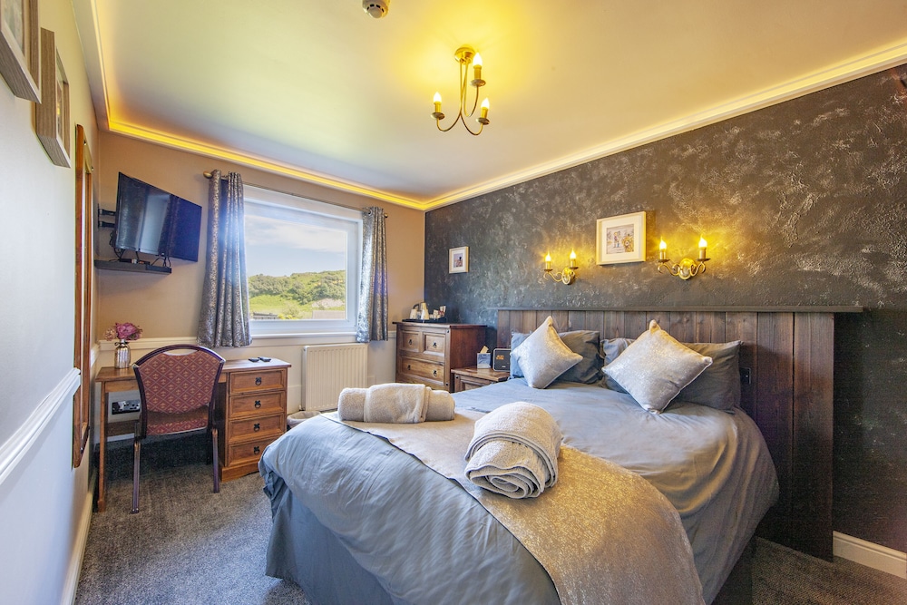 Room (E - Standard Double Room (Uist)) - Photo 2