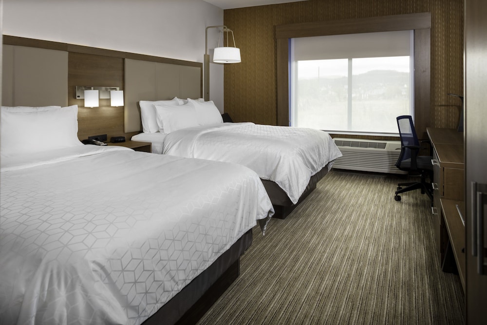 Standard Room, 2 Queen Beds, Accessible (Communication) - Photo 3