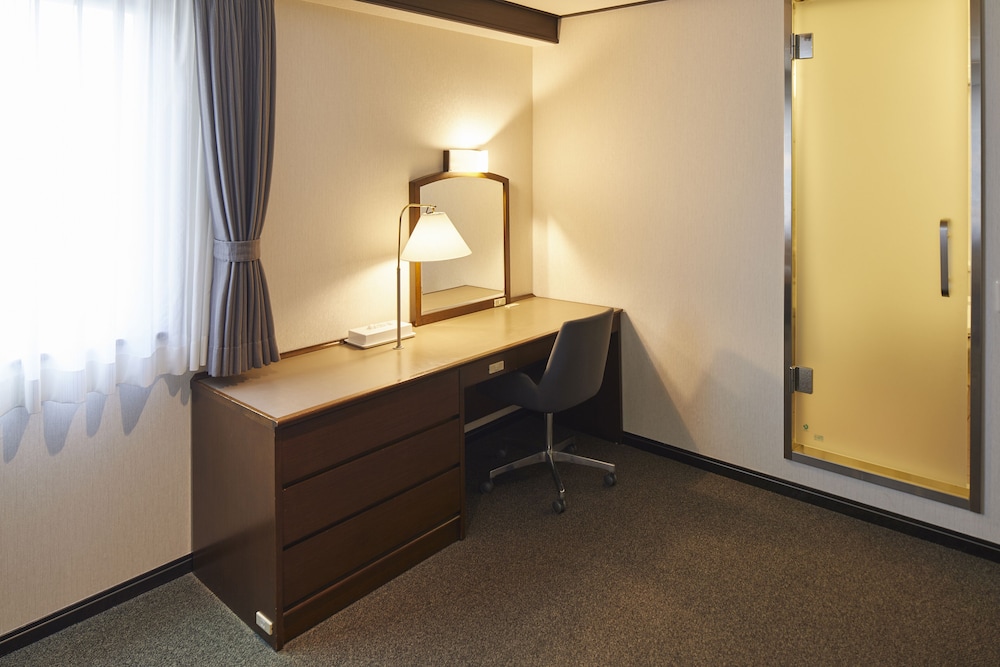 Deluxe Twin Room, Non Smoking【Half Board】 photo 3