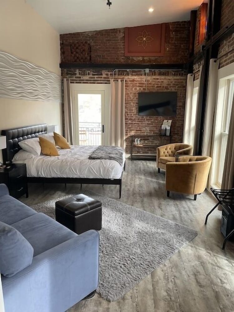 Panoramic Quadruple Room
