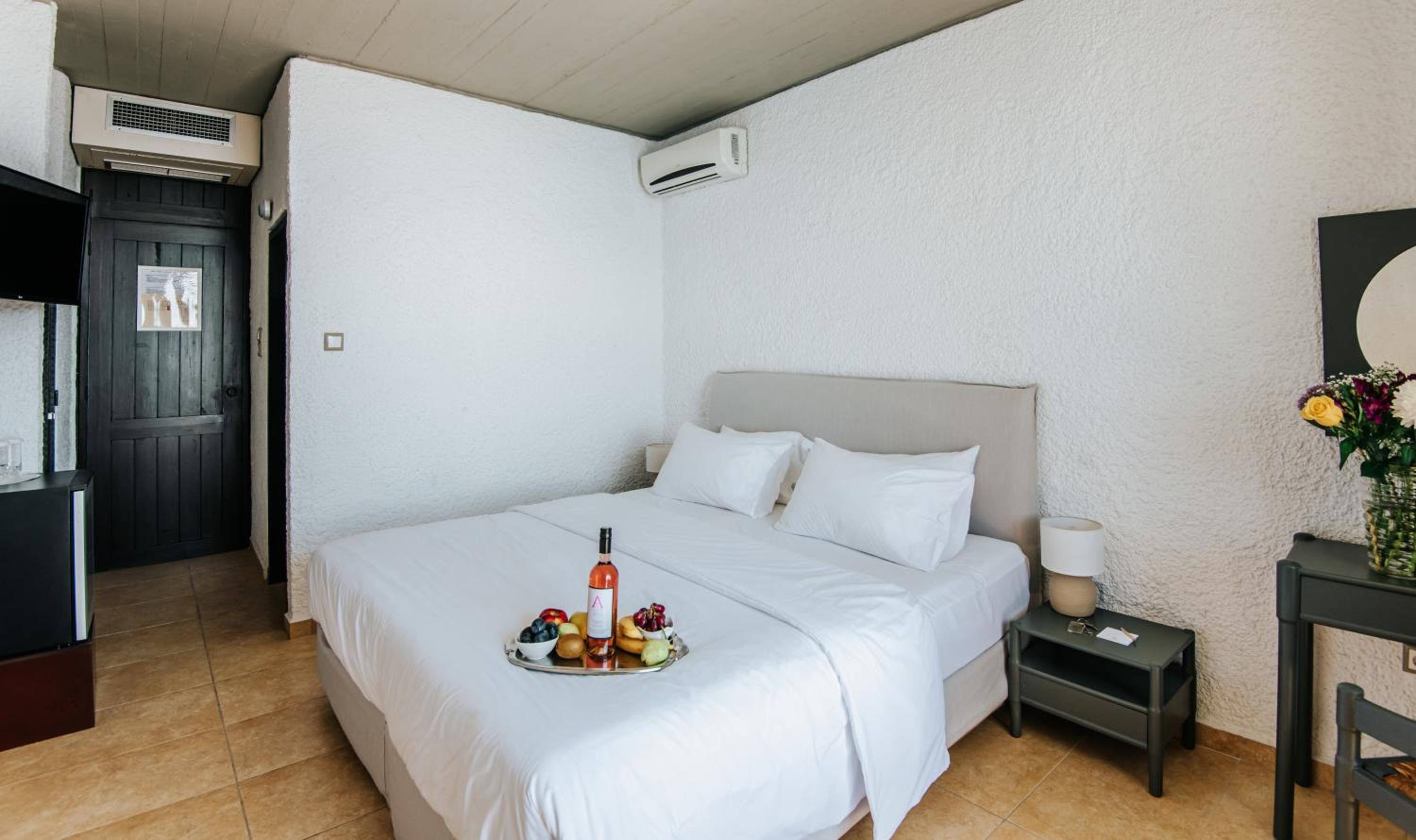 Deluxe Single Room with Sea View photo 1
