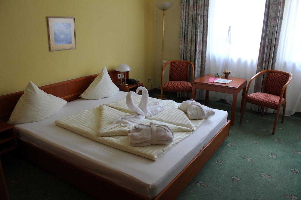 Double Room, Bathtub, Mountain View (Graukogl) photo 2
