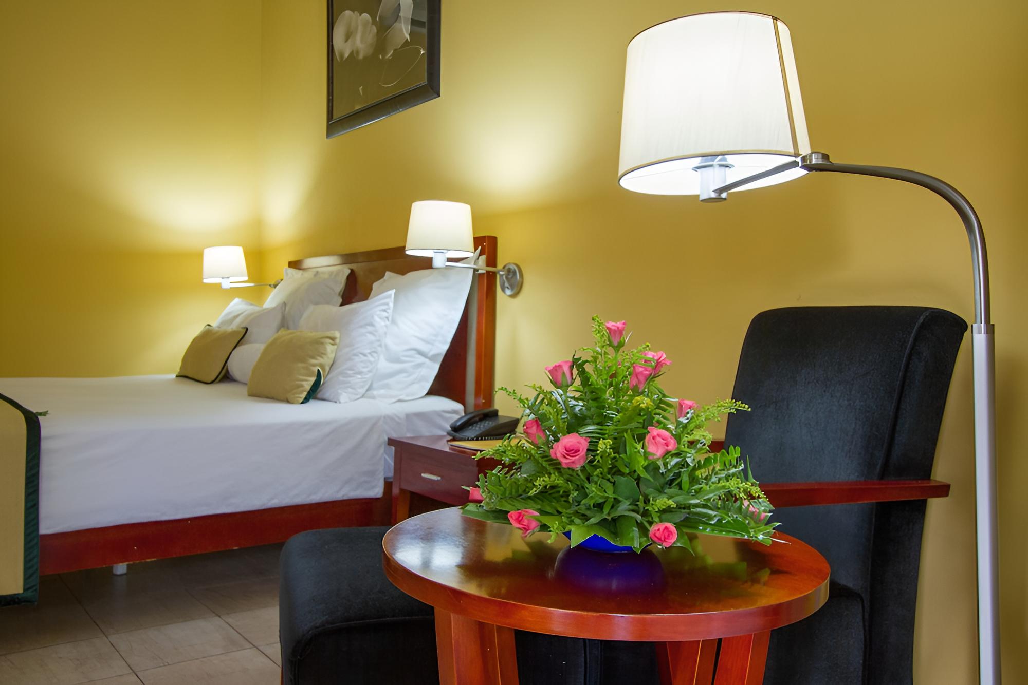 Double Room, 1 Double Bed, Courtyard View