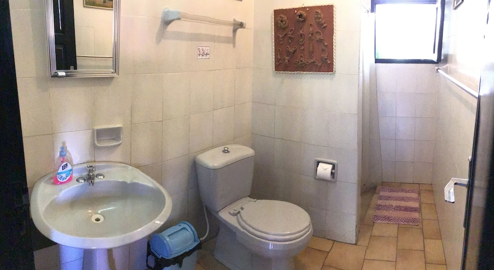 Cabin 5 photo 2