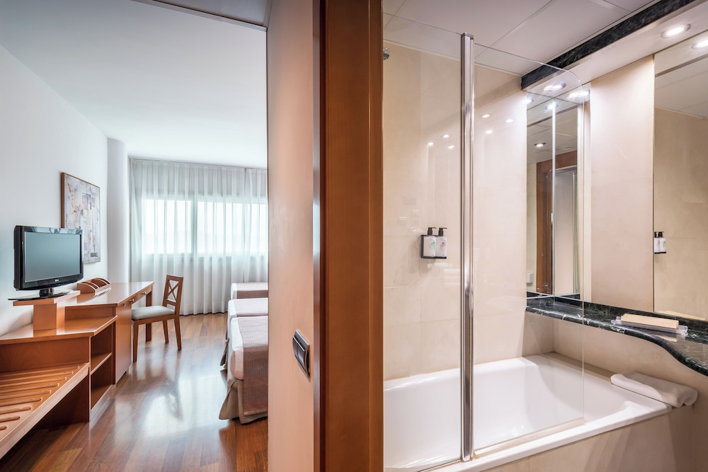 Triple Room - Photo 2
