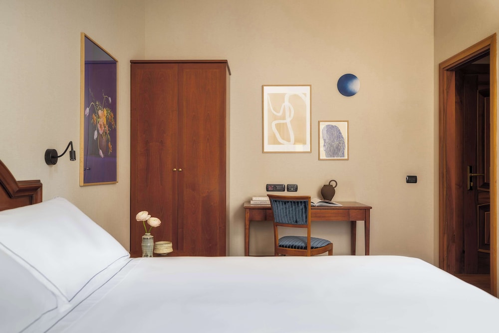 Classic Room, 1 Queen Bed