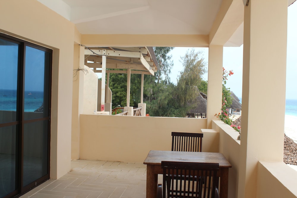 Deluxe Double Room, 2 Bedrooms, Non Smoking, Sea View